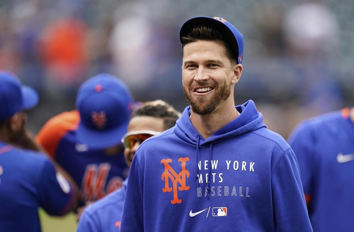 Jacob deGrom: Mets ace's Cy Young award damaged in shipping