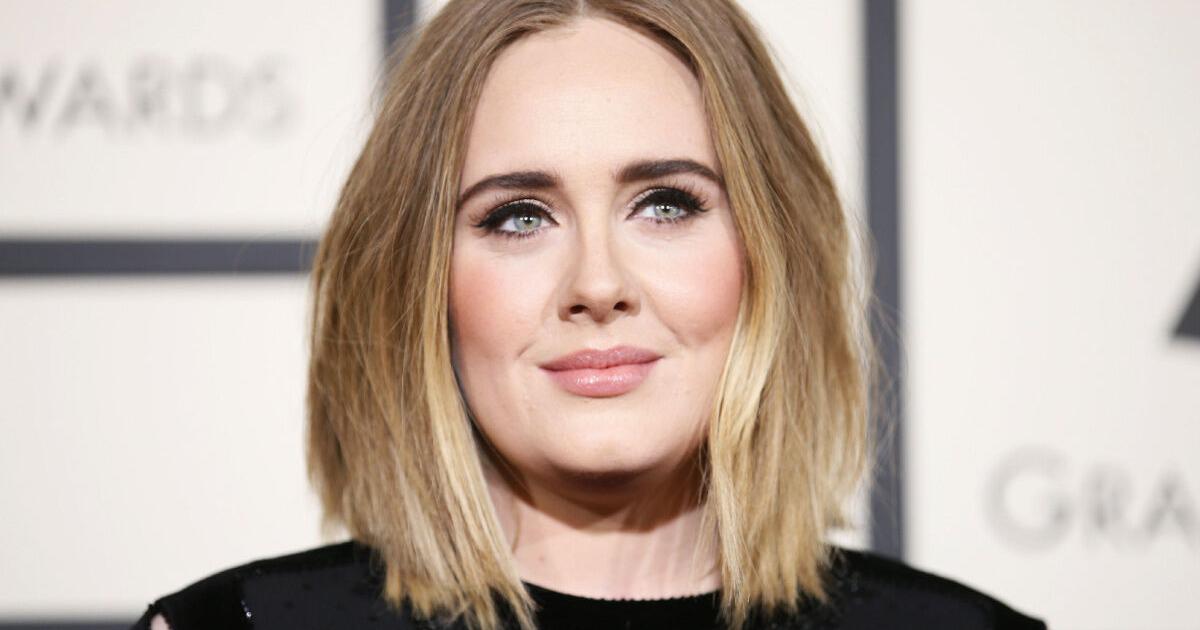 Adele opens up about postpartum depression, booze and Trump in Vanity