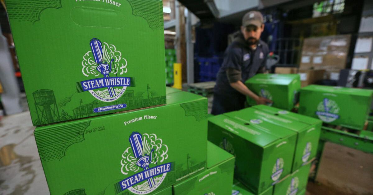 Conservative MPP’s bill looks to ease grip of Beer Store, LCBO