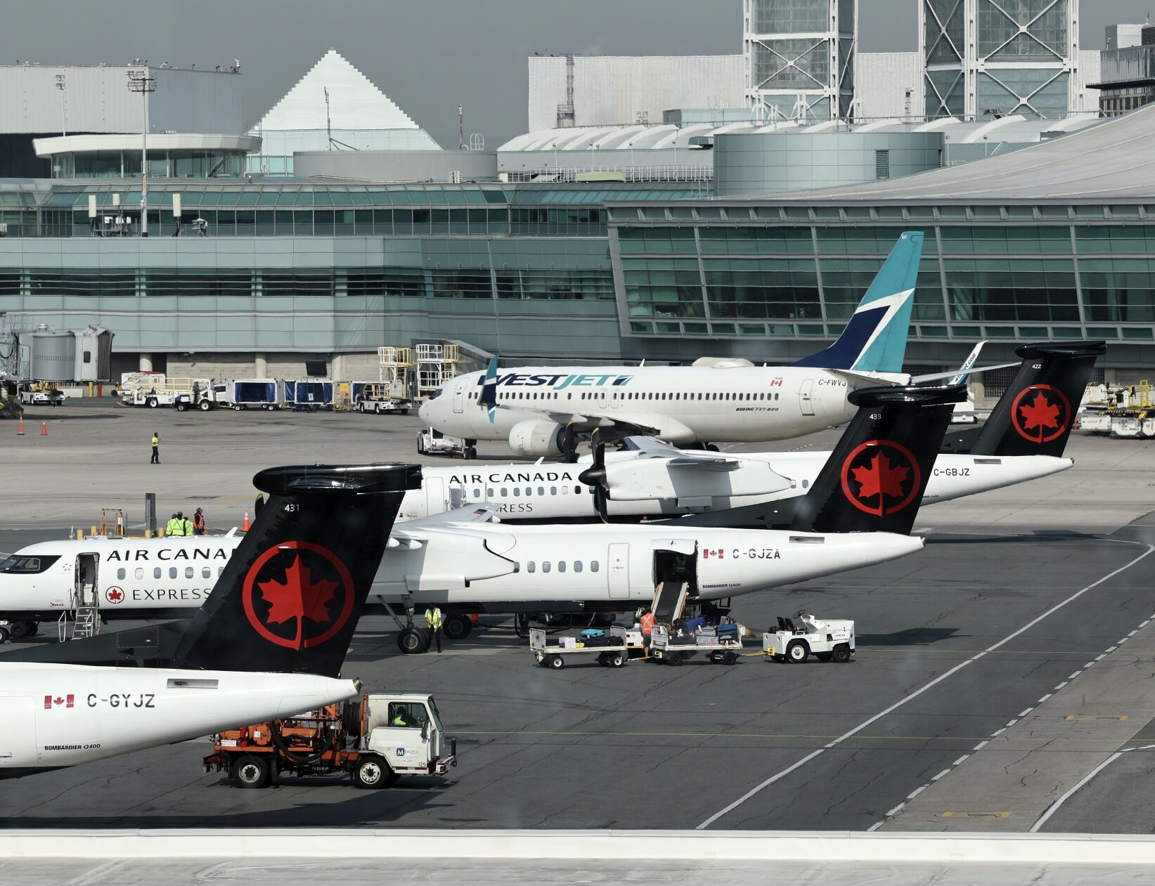 Air Canada Strike Or Lockout Notice Deadline Approaches 