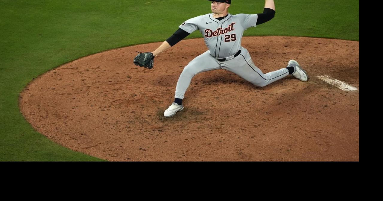 Tarik Skubal earns 17th win as Tigers beat Royals 4-2
