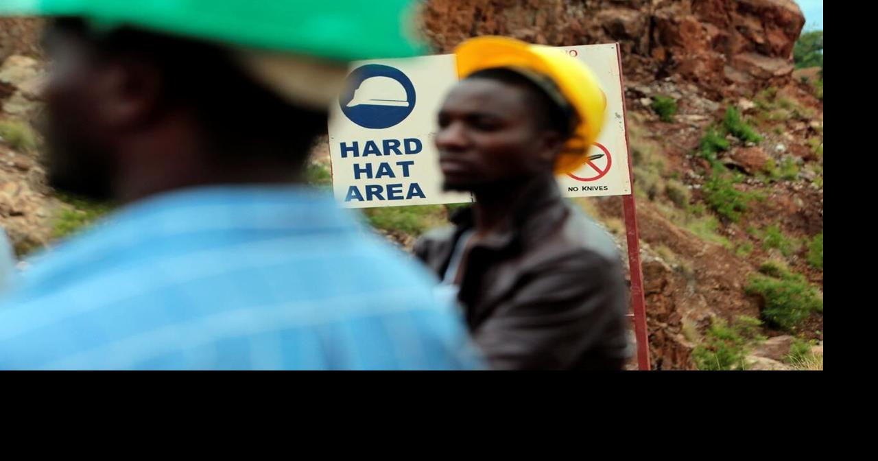 Zimbabwe ends rescue work after collapse trapped miners