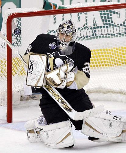 Marc-Andre Fleury signs 4-year, $23 million contract extension