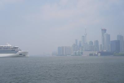 Ontario labour federation urges more worker protections as air quality concerns grow
