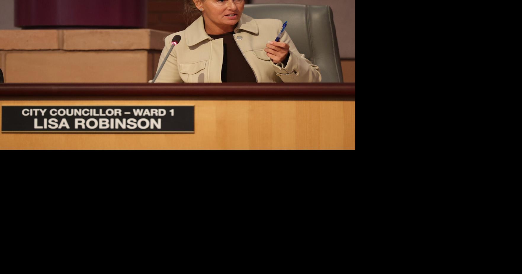 Controversial councillor Lisa Robinson running for mayor of Pickering