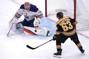 Henrique scores a pair as Oilers beat struggling Bruins 4-0