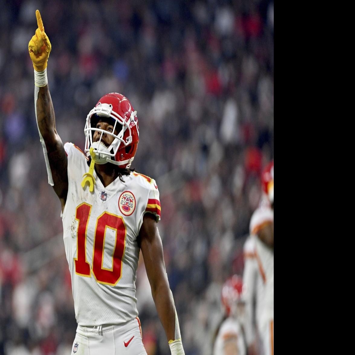 Isiah Pacheco, Chiefs Running Game Grind Out Win At Jets