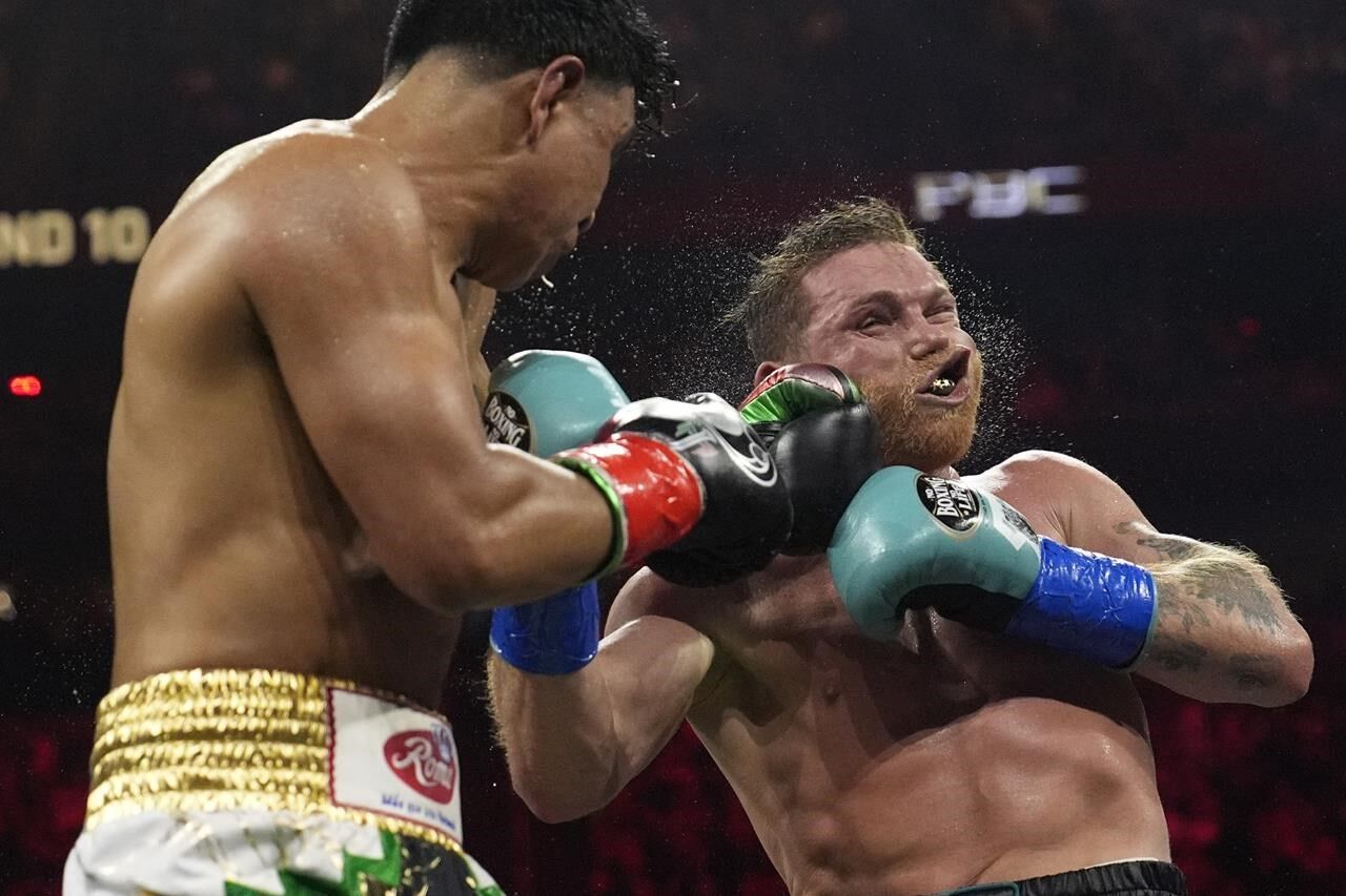 Canelo Alvarez Retains Undisputed Championship With Unanimous Decision ...