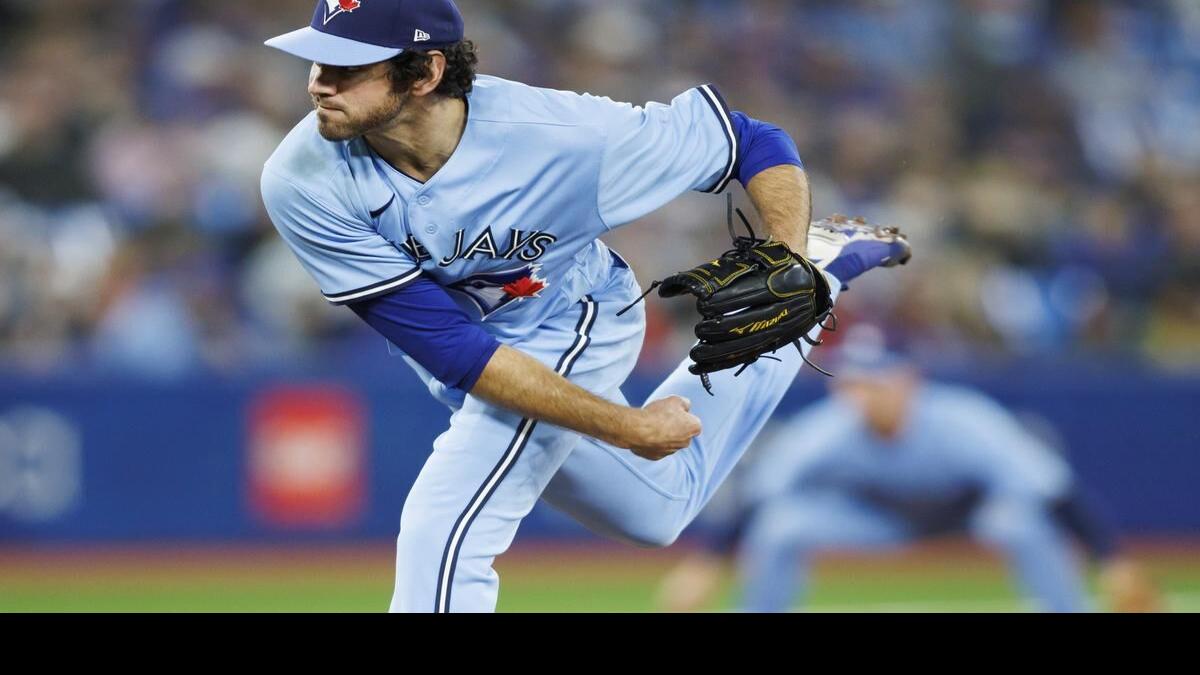 Blue Jays call up Canadian pitcher Jordan Romano, place closer Ken