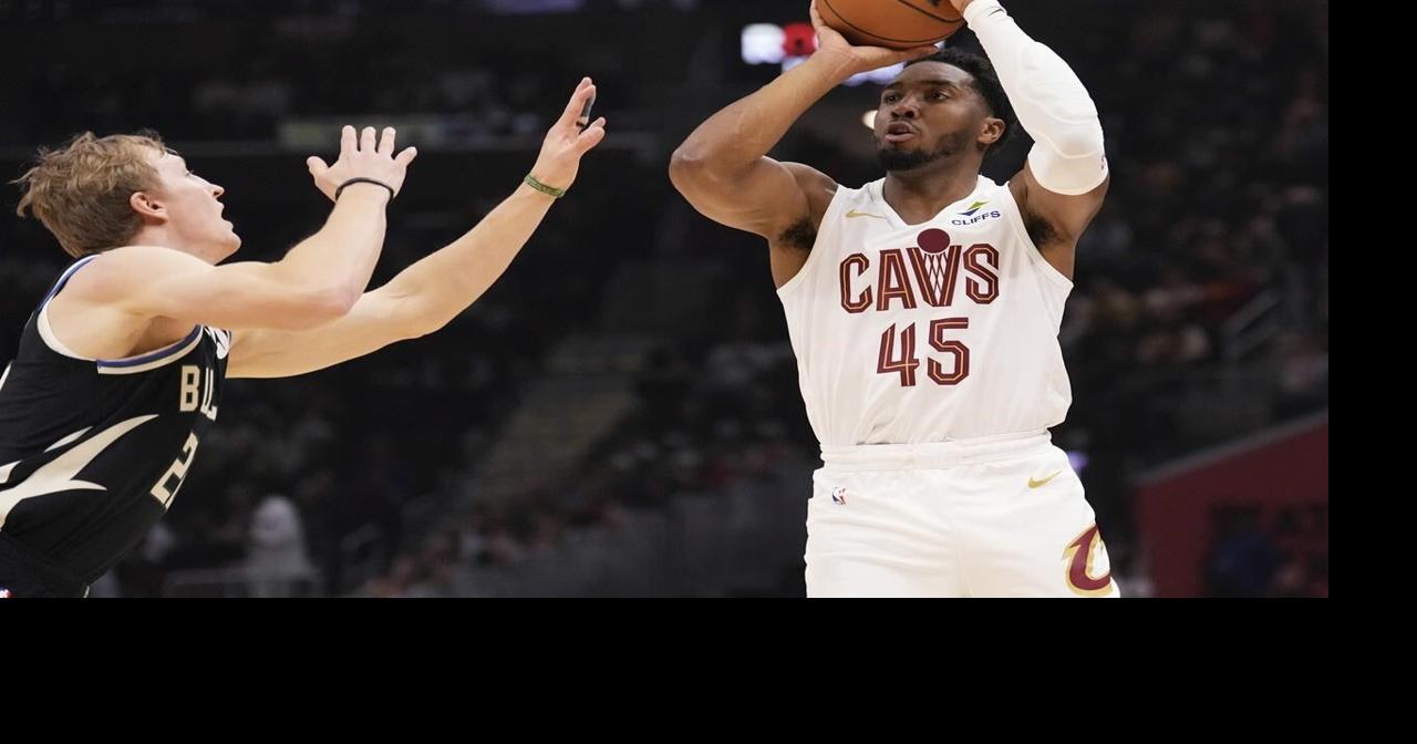 Donovan Mitchell scores 27 as Cavs improve to 15-1 at home, roll over NBA Cup champion Bucks 124-101
