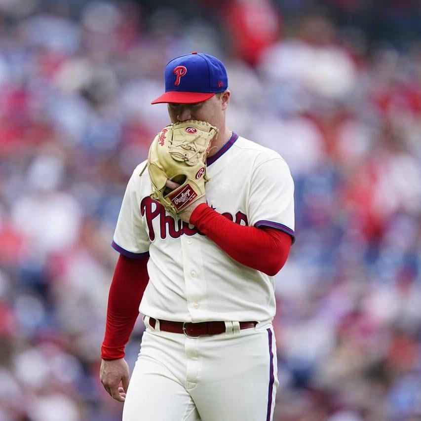 Phillies end 9-game win streak, skipper Thomson's 1st loss