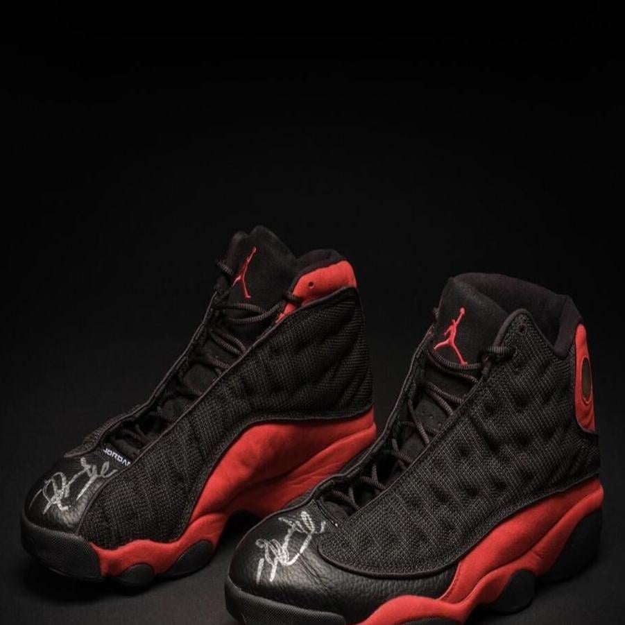 Vintage Rare Nike Air Jordan Shoes Chicago Bulls NBA Basketball High Tops Sz 12 US