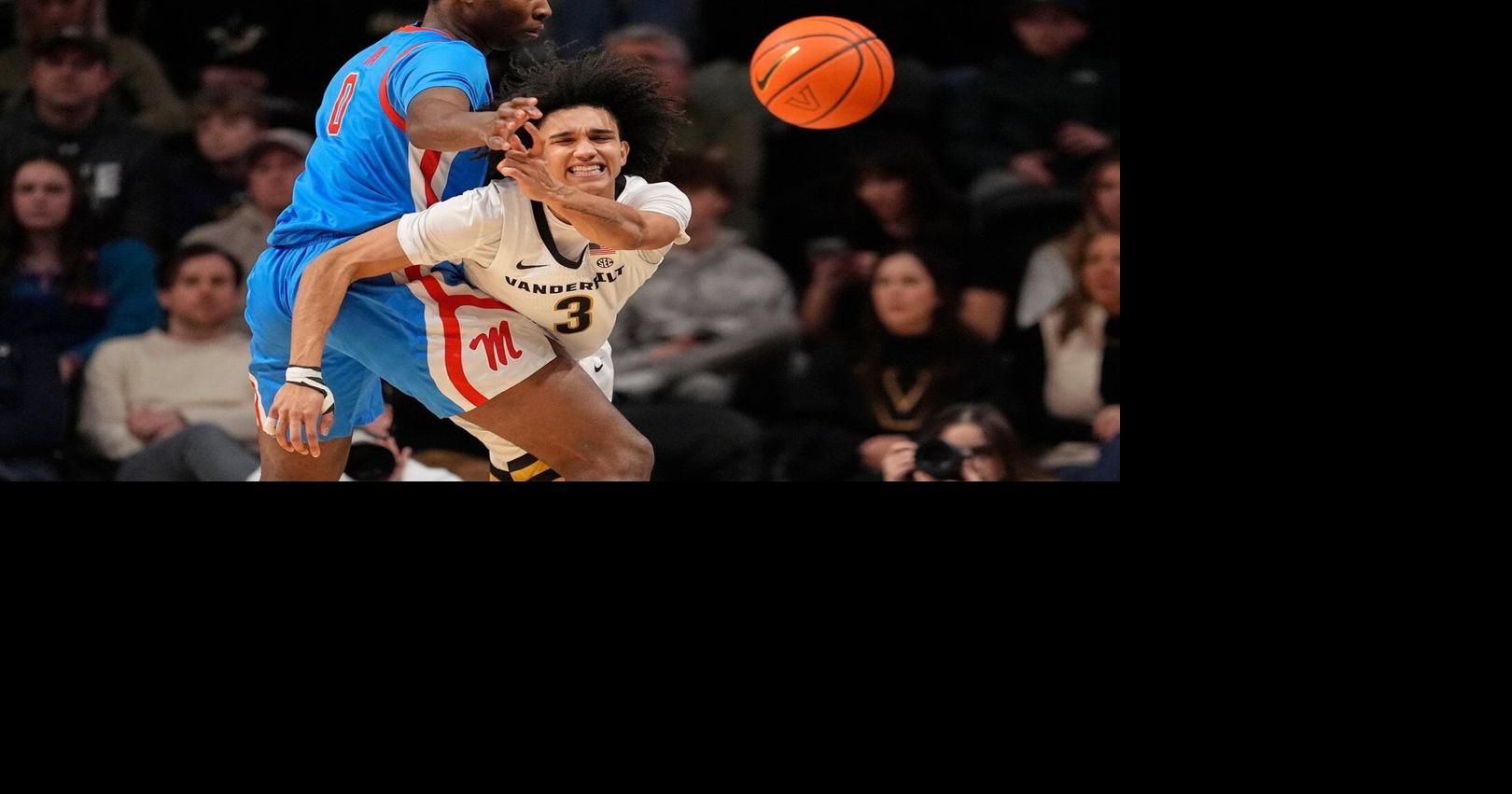 No. 18 Vanderbilt survives Ole Miss 71-68 in game moved because of storm