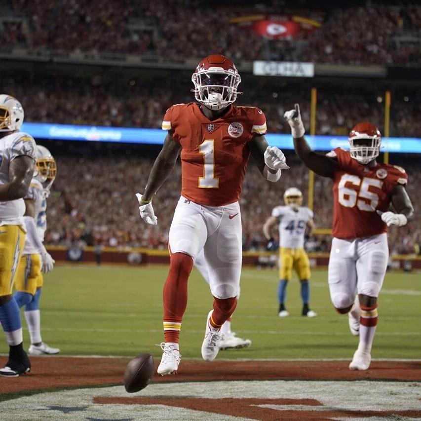 Chiefs rally past Chargers 27-24 in early AFC West showdown