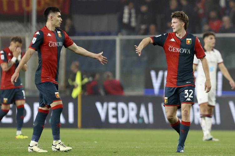 Genoa beats Cagliari 3-0 and confirms Serie A status