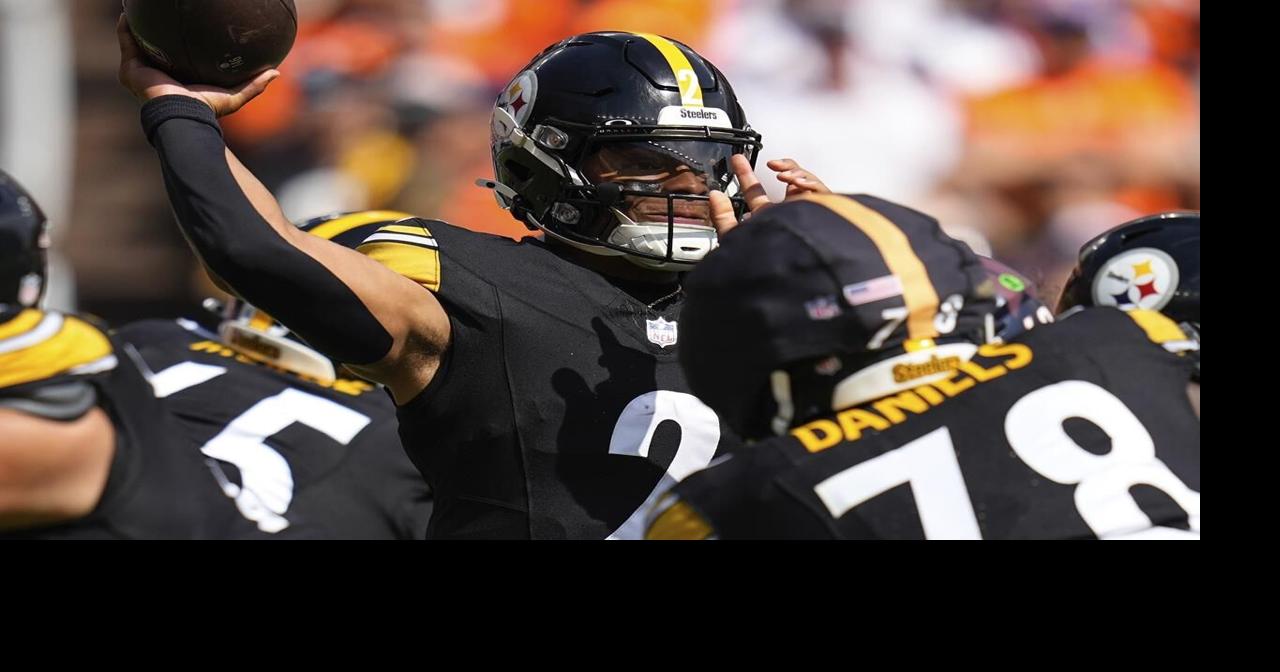 QB Justin Fields is keeping it simple. So are the unbeaten Steelers