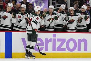 Jared Spurgeon scores as the Wild hold off the Blackhawks for a 4-2 win