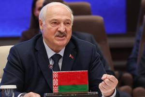 Belarus' authoritarian leader meets US envoy to push for lifting sanctions