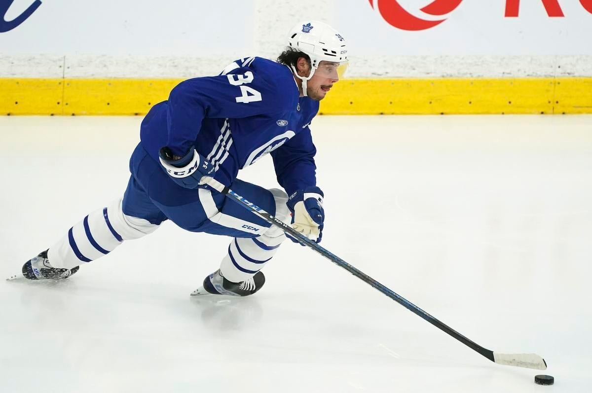 How Auston Matthews uses his skates as a tool unlike any other