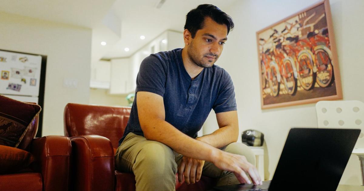 Canada's Youth Unemployment Crisis: Over 1,100 Applications and Still No Job