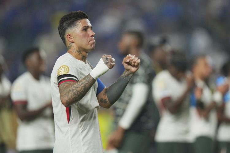 Chelsea's Fernández calls US heat dangerous, says FIFA should avoid afternoon World Cup kickoffs