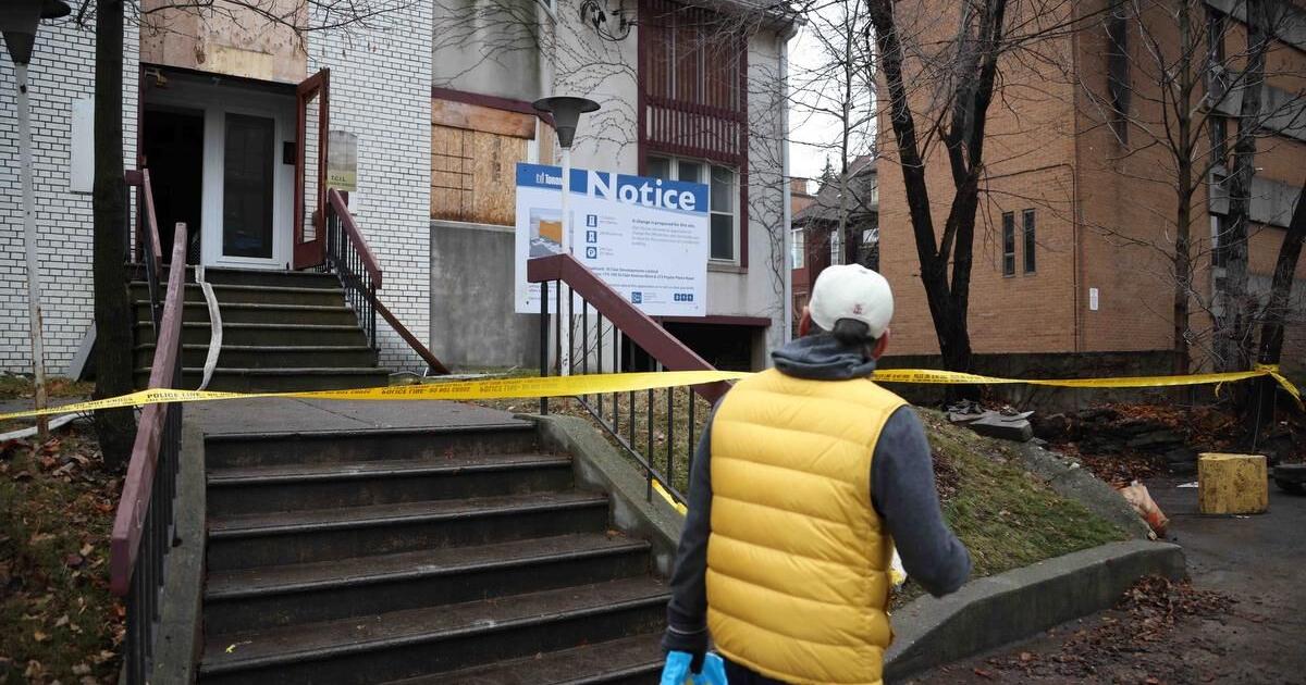 Police investigating after man found dead in fire in Toronto