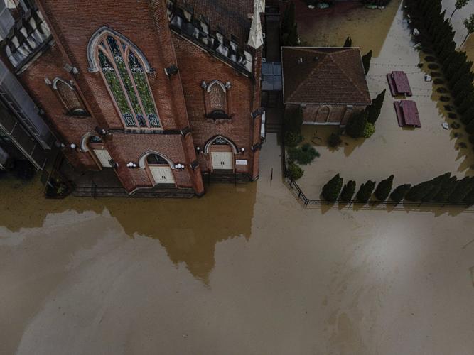 Swollen rivers are flooding towns in the US South after a prolonged ...