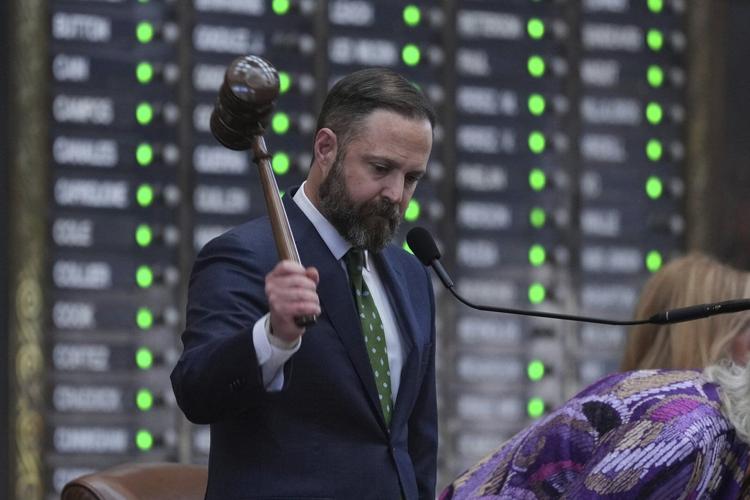 Texas GOP lawmakers lead summer sprint to redraw US House maps and address deadly floods