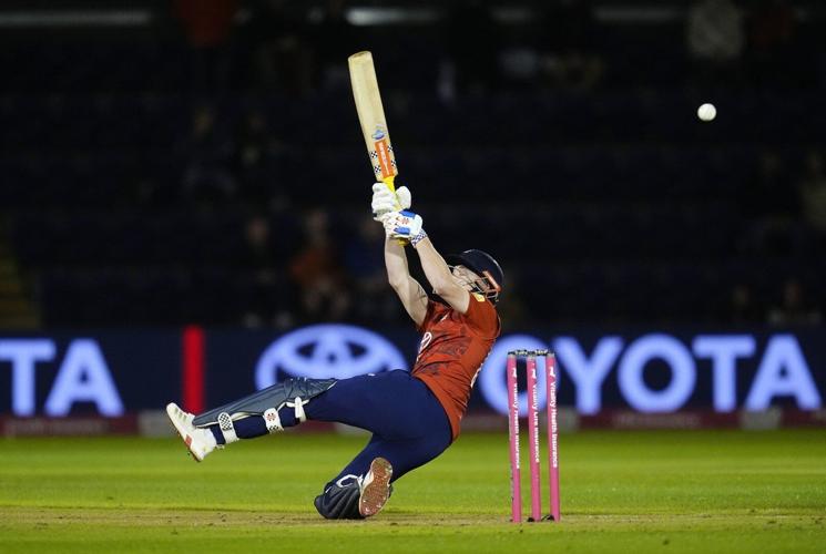 South Africa wins rain-affected first T20 by 14 runs against England