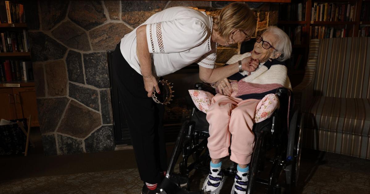 She’s seen two world wars and man land on the moon. As Canada’s oldest person turns 111, here’s what still makes her laugh - Toronto Star