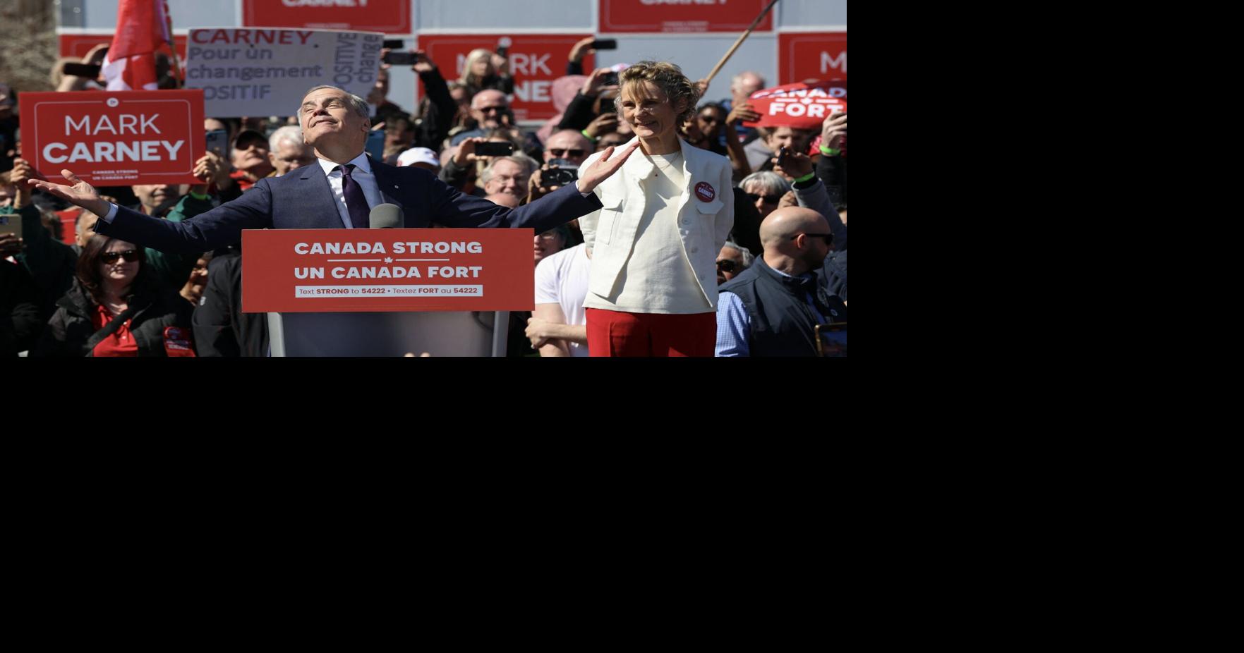 Federal leaders race through battleground ridings
