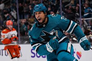 Former Maple Leaf Ryan Reaves reflects on his time in Toronto ahead of return to Scotiabank Arena