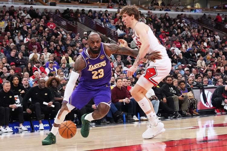 Luka Doncic scores 46 points as the Lakers beat the Bulls 129-118
