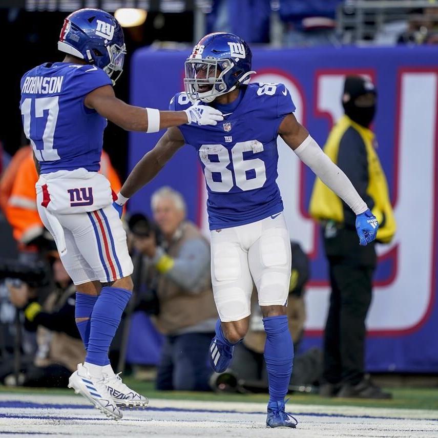 Giants beat Texans 24-16 for 7-2 start