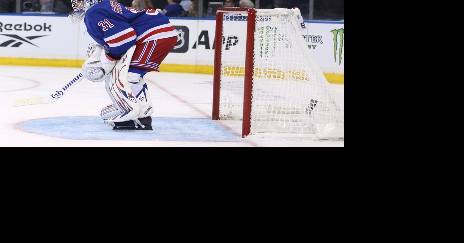 Igor Shesterkin becomes first Rangers goalie to score in 5-1 win over Lightning in home opener