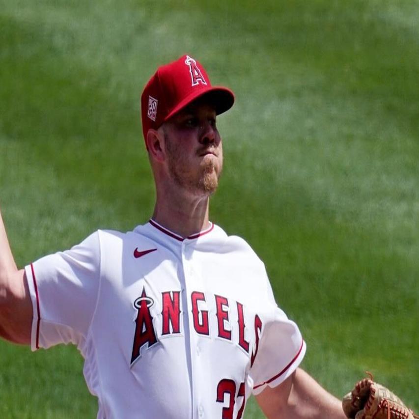 Oscar the Grouch turns up to help Angels fans trash Astros