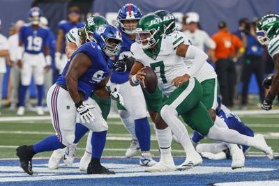 Rookie QB Jaxson Dart stars in his home preseason debut as the Giants beat the Jets 31-12