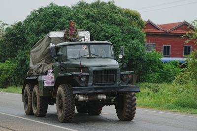 Thailand and Cambodia agree to ceasefire talks after Trump steps in, but border clashes persist
