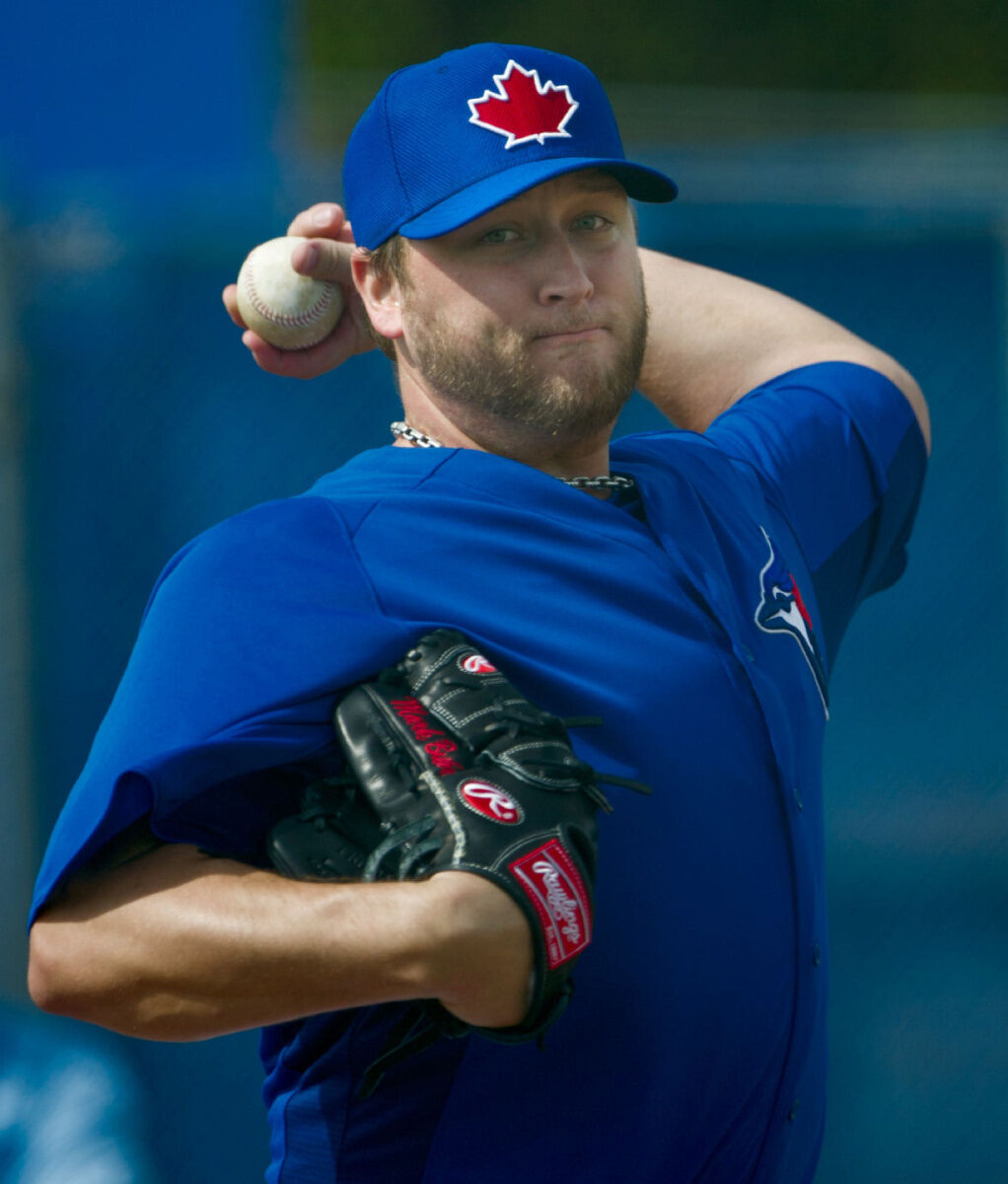 Marlins bolster lineup by acquiring Jake Burger from White Sox and Josh  Bell from Guardians