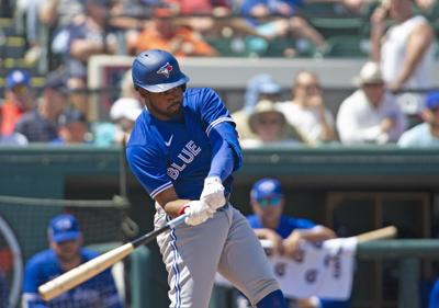 Blue Jays prospect using old glove with Phillies connection makes