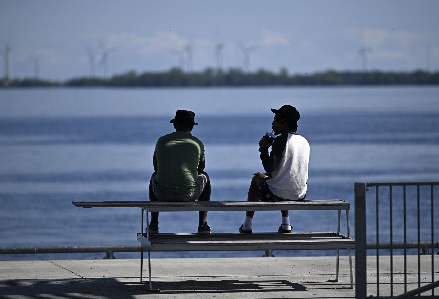 Trump signs order to rename Lake Ontario as Lake America; says US doesn't expect to do business with Ontario much longer
