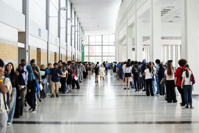 NL_CNE job fair_0002.JPG