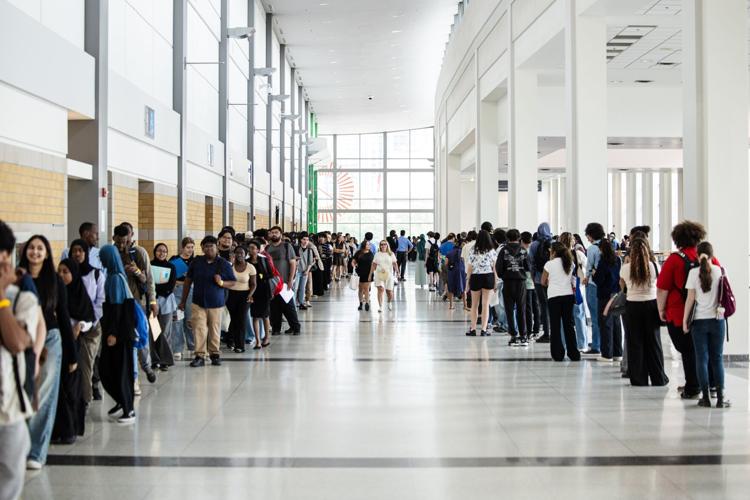 NL_CNE job fair_0002.JPG