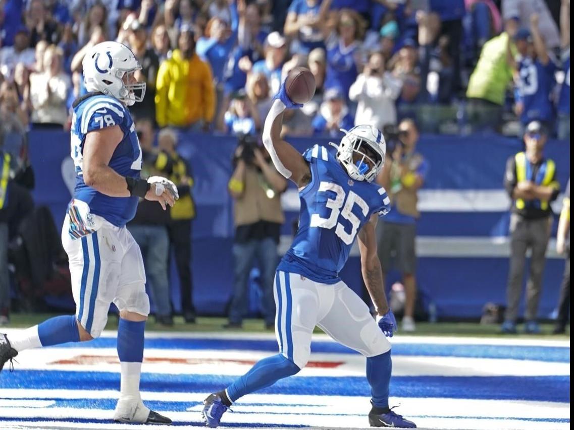 Colts stalled offense gets jump start with no-huddle