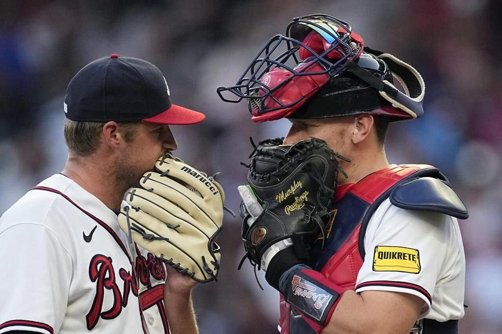 Acuña hits 2 HRs as power-hitting Braves keep rolling, beat Ryan, Twins 6-2