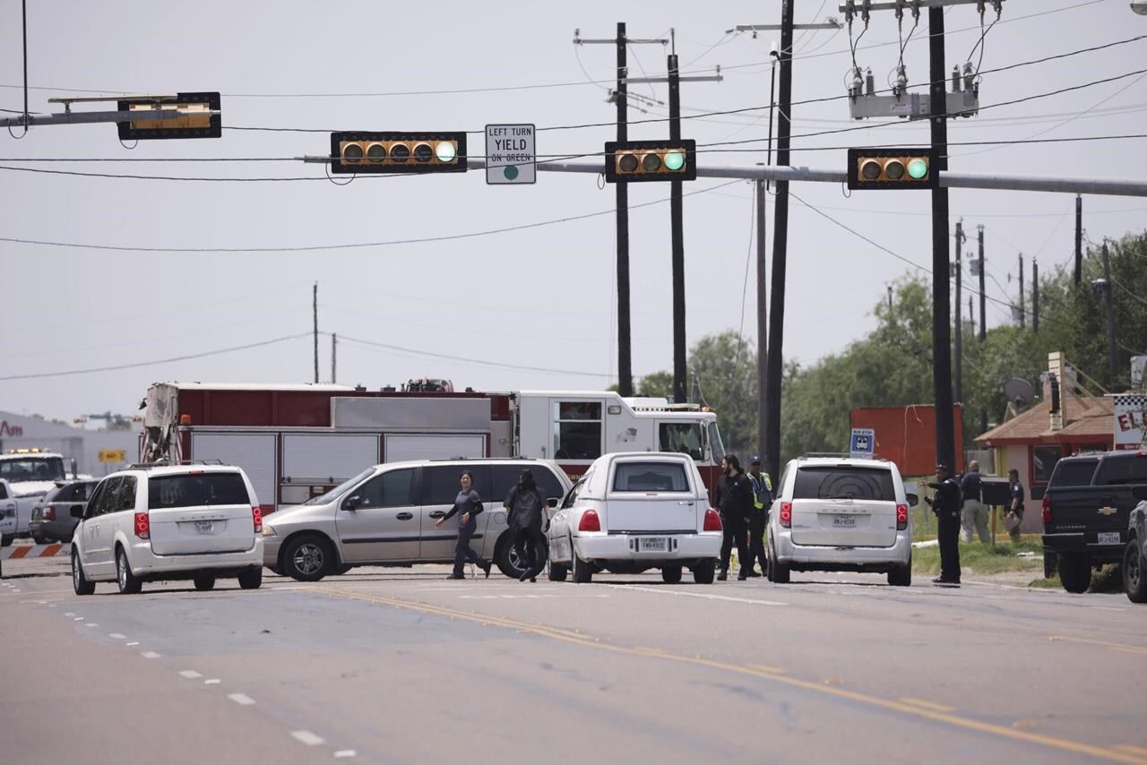 SUV Driver Hits Crowd At Texas Bus Stop Near Border; 8 Dead