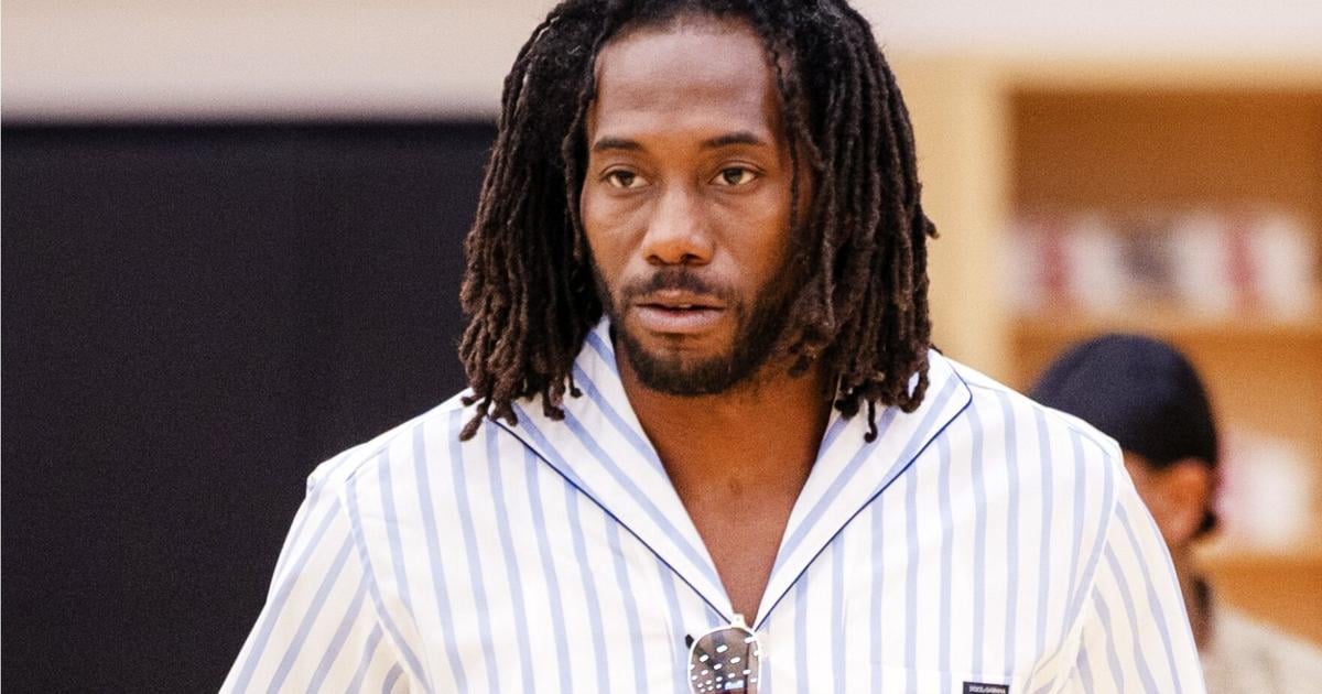 Kawhi Leonard trade on hold until Clippers investigation is resolved