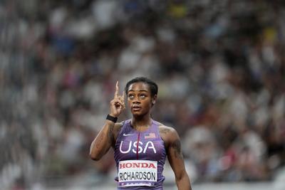 Sha'Carri kicks into overdrive and cruises through opening round at world championships