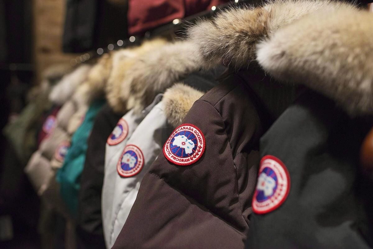 Is canada goose discount a good stock