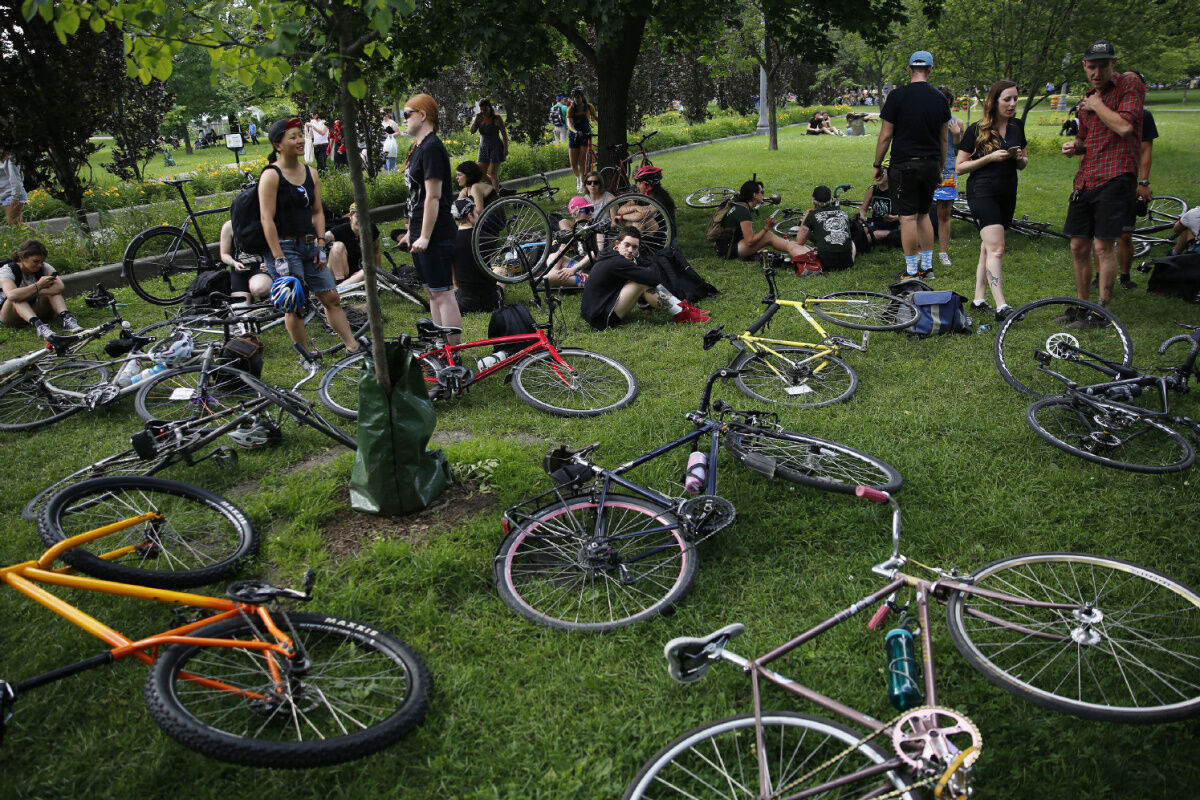 Alley cats rule the road in Toronto s first ever W.T.F. bicycle race